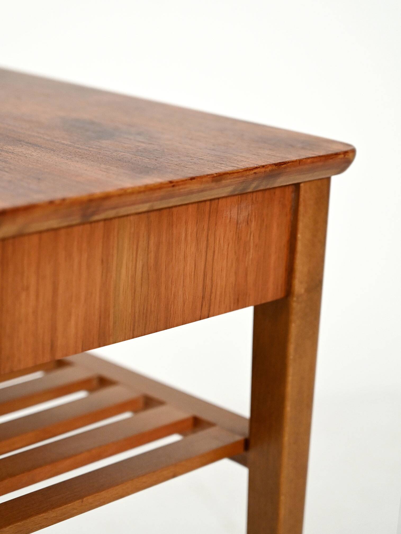 Scandinavian bedside table with slatted shelf