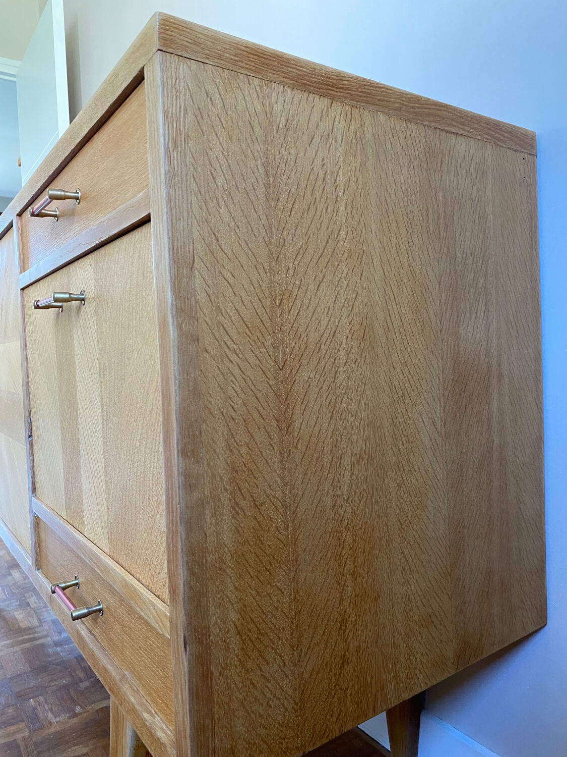 Renovated enfilade 60s