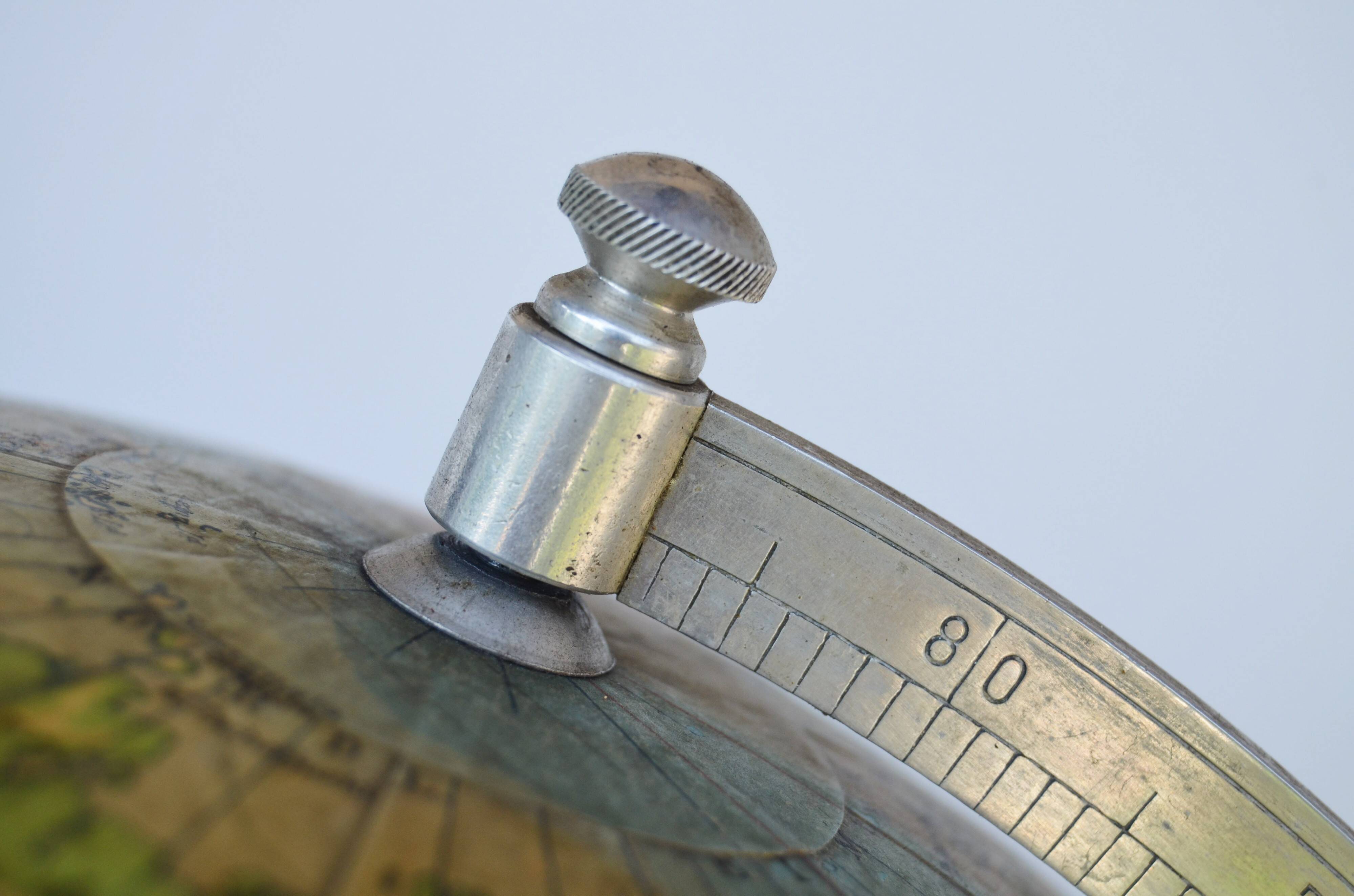 Large Earth globe 40s - Art Deco - Columbus Berlin  50 cm H