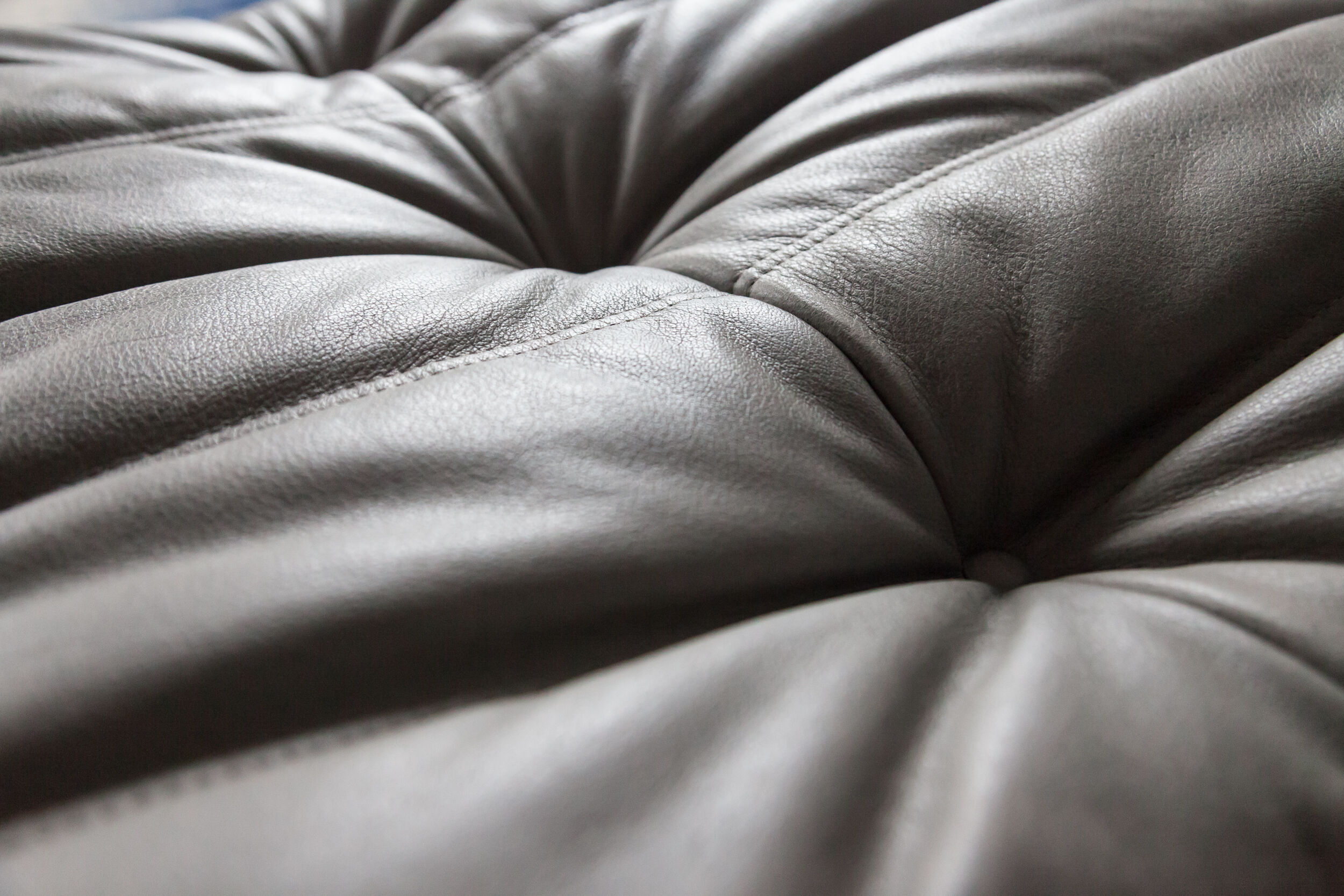 Togo sofa set model designed by Michel Ducaroy 1973