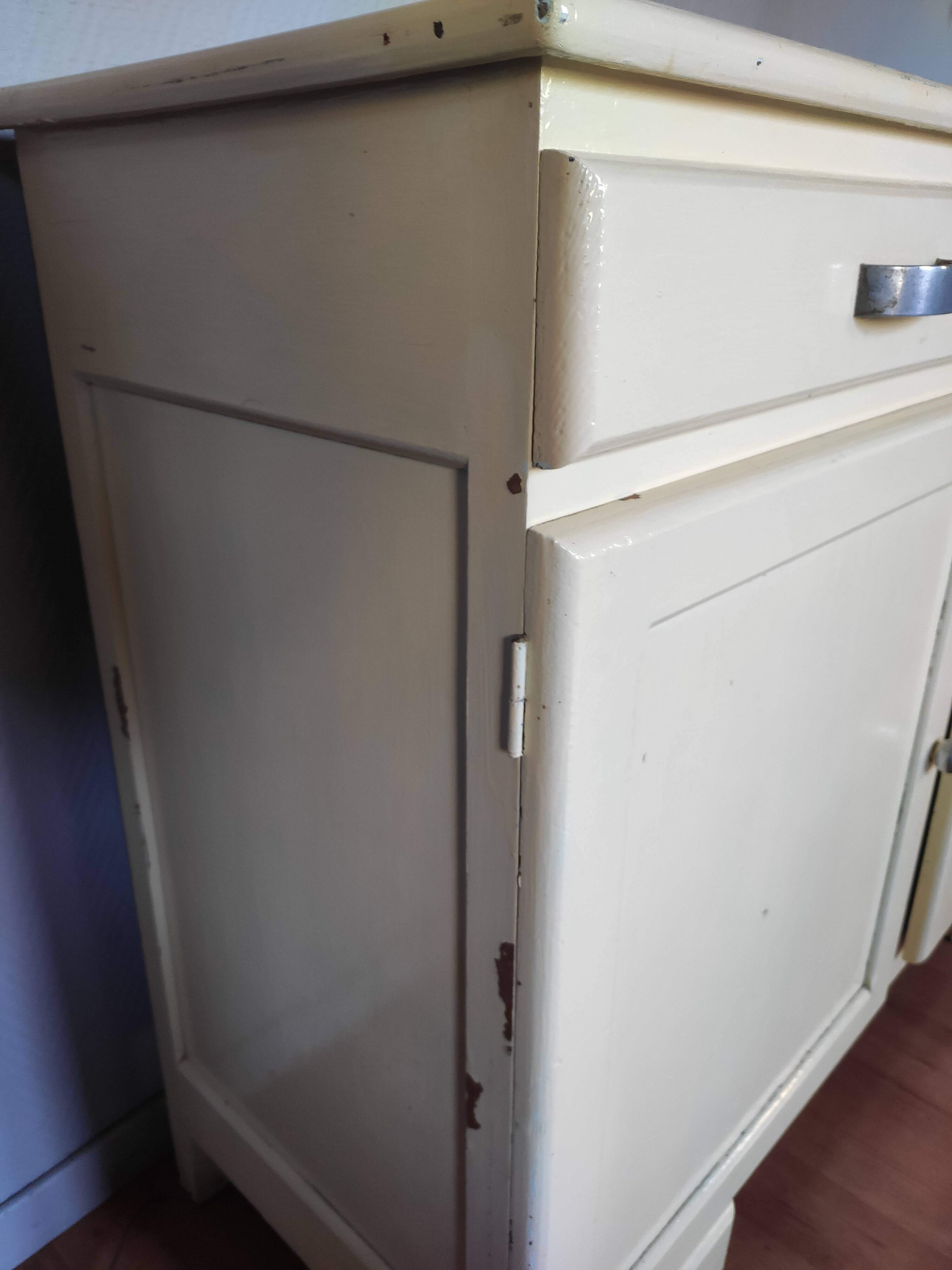 Parisian buffet Mado