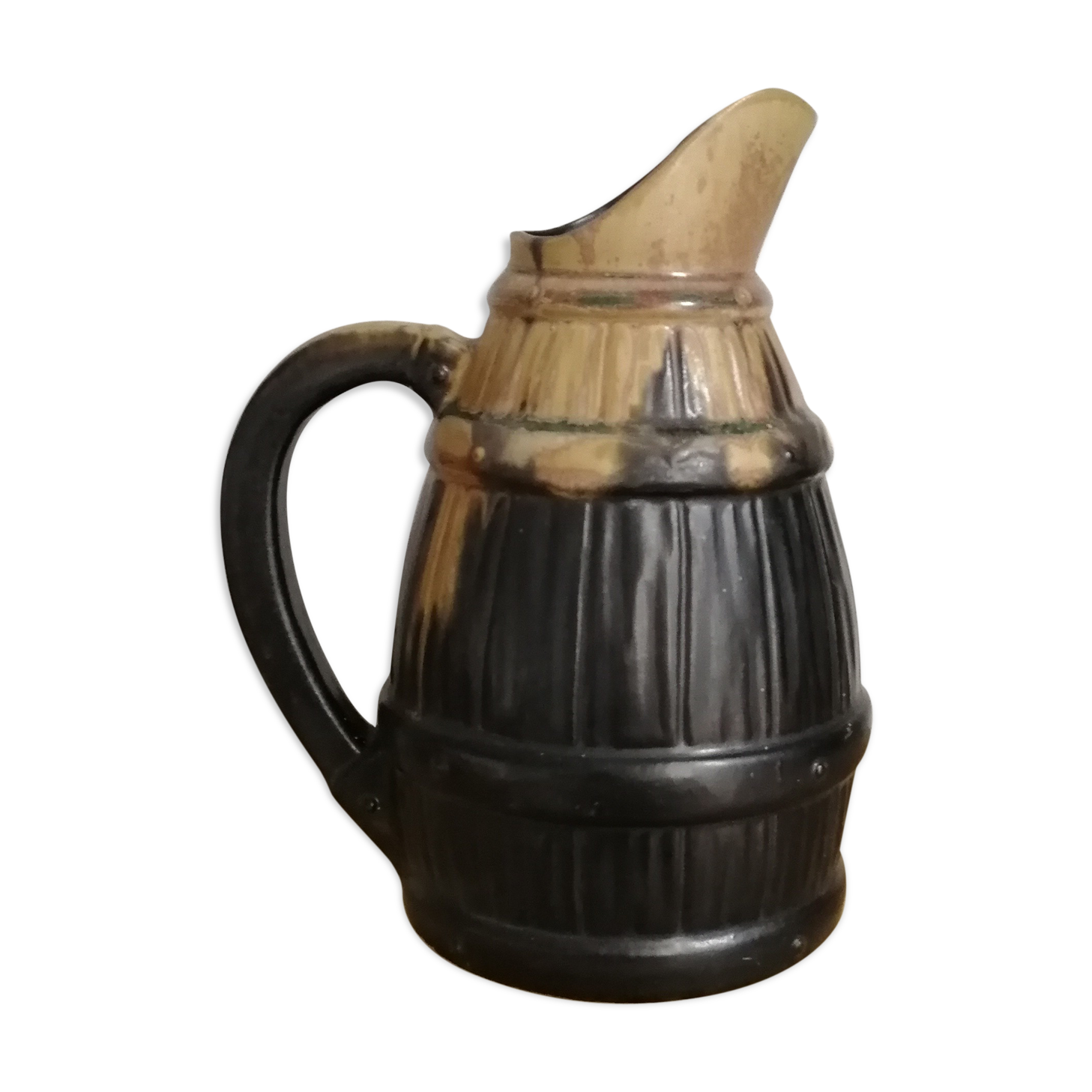 Denbac sandstone pitcher