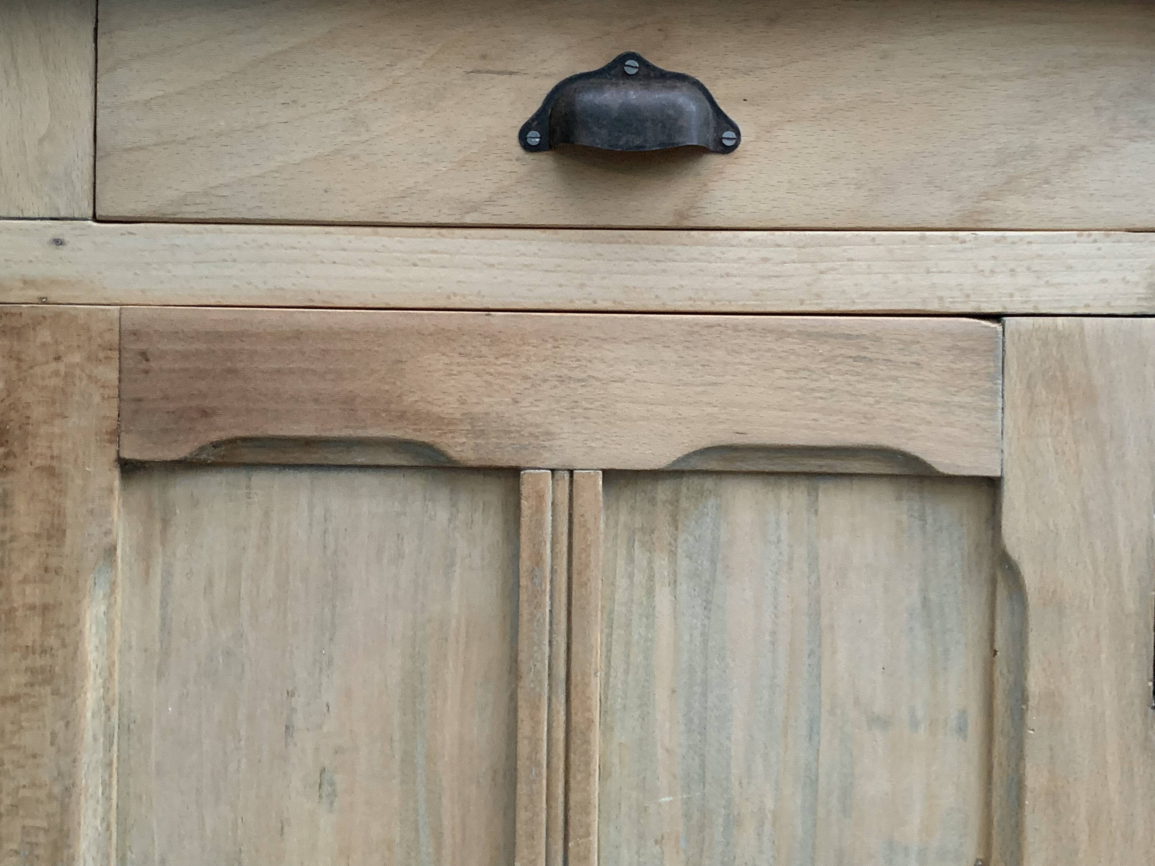 Buffet parisien ancien bois brut