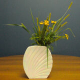 Geometric vase pearl
