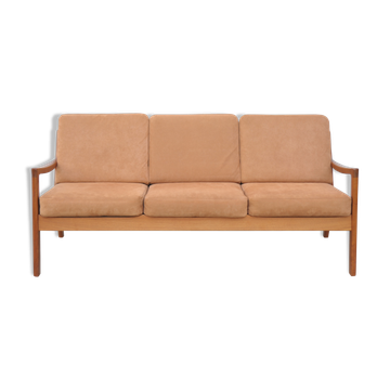 Ole Wanscher Sofa "Senator" in Teak by Cado