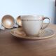 5 tasses et sous tasses en grès du marais