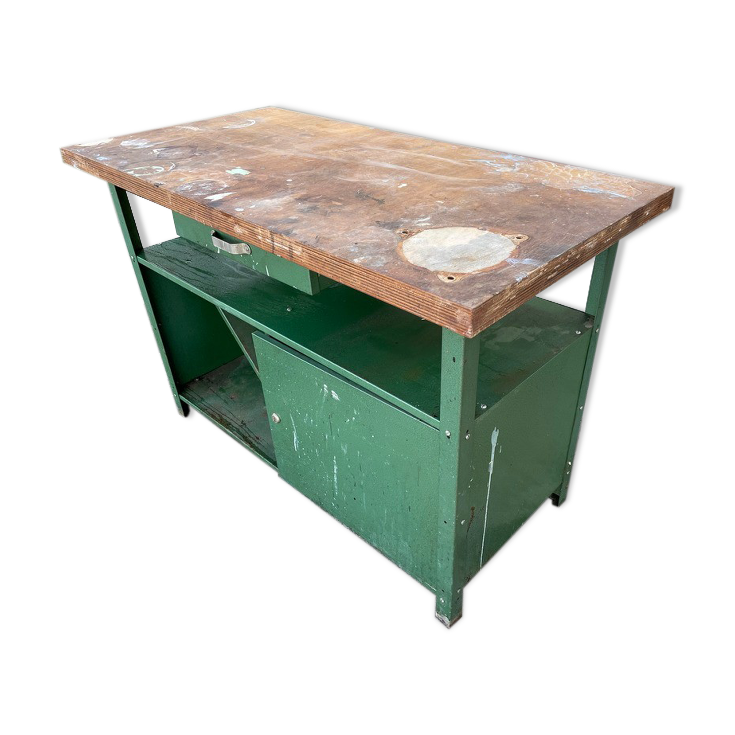 Established iron wooden top