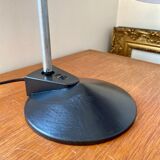 Articulated desk lamp