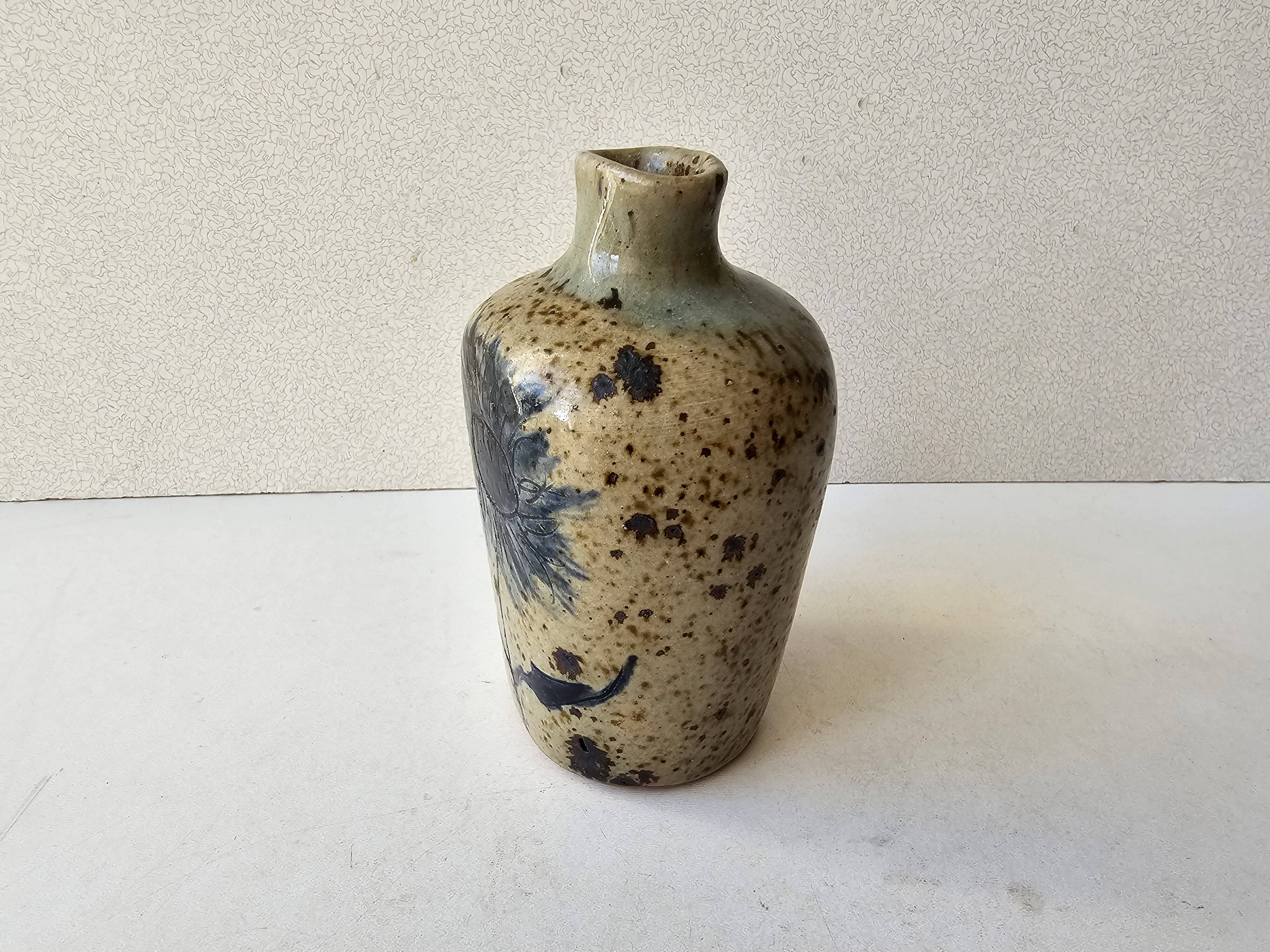 Vase with floral motif in enamelled ceramic - signed Suzanne Dauliach