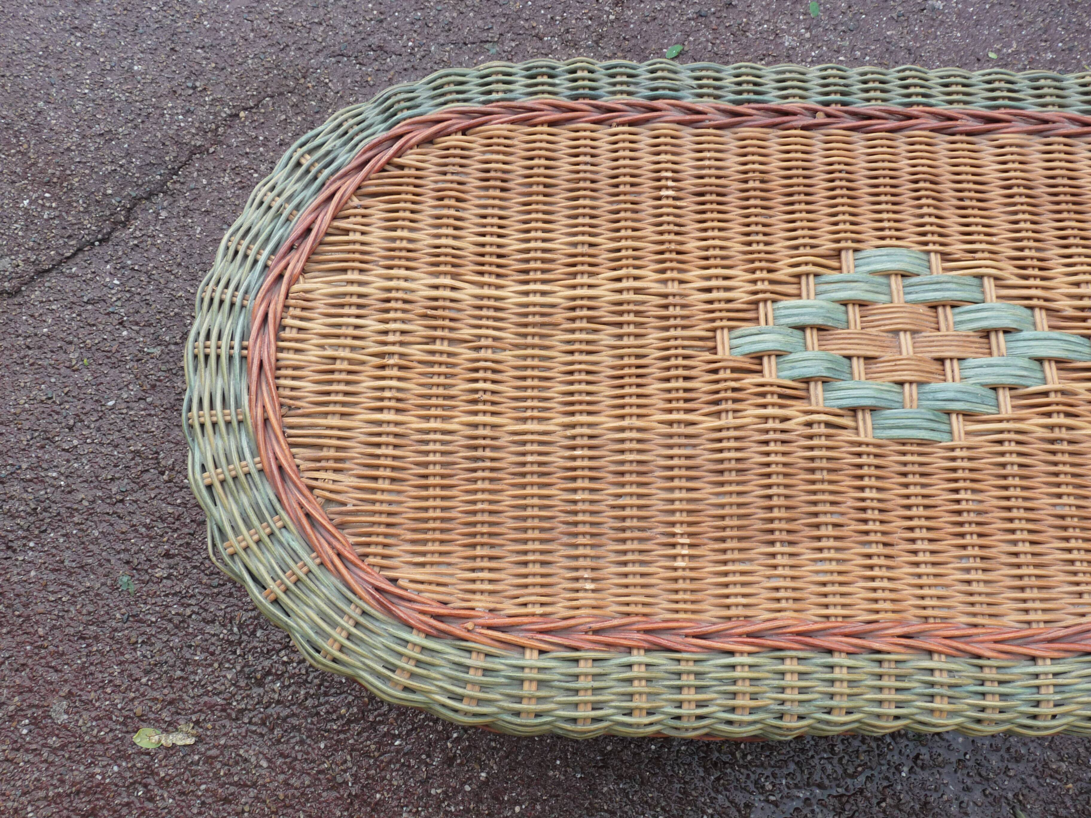 Coffee table - Wicker - Rattan - green red brown