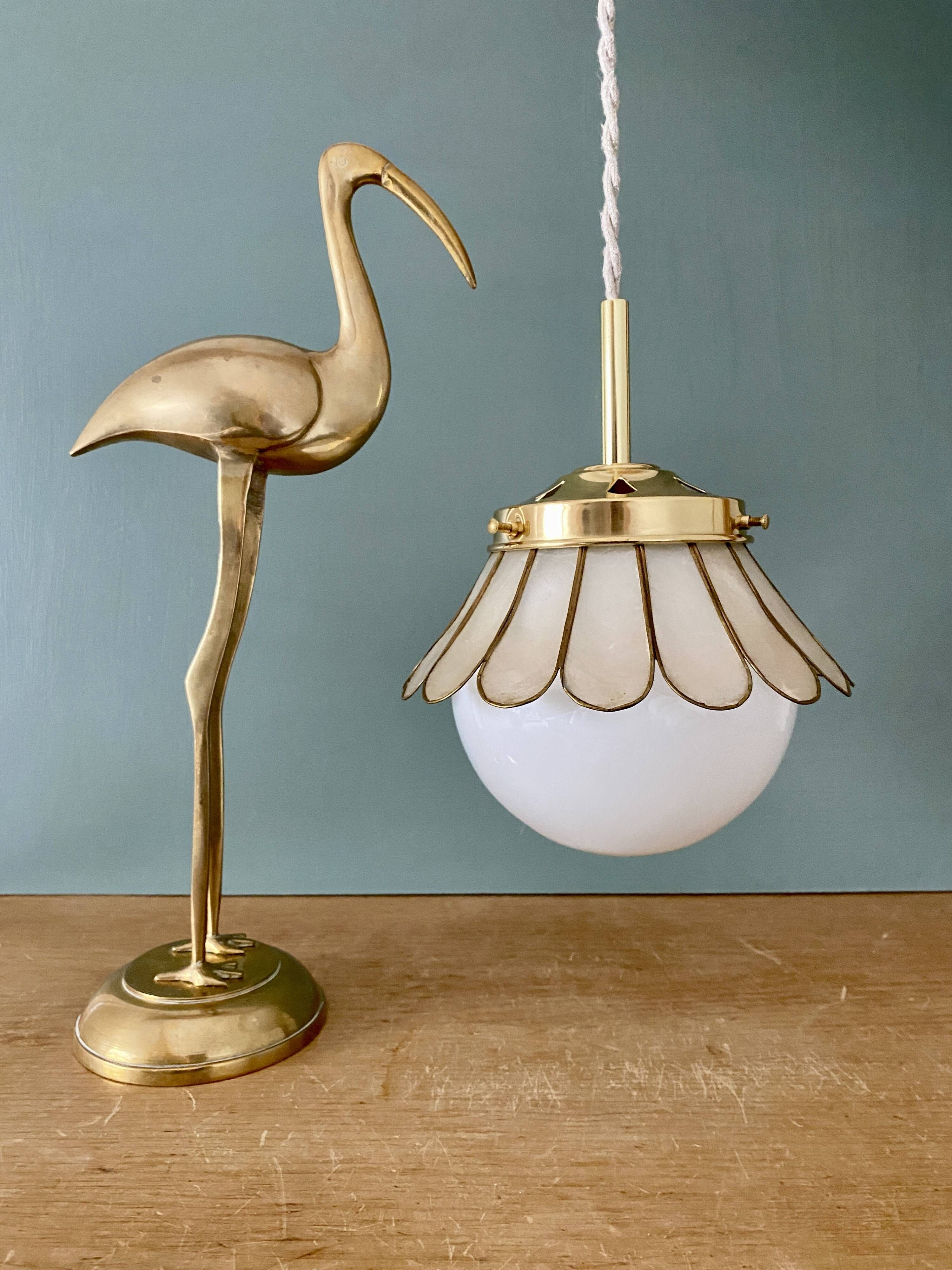 Globe pendant light and vintage lampshade in opaline and mother-of-pearl