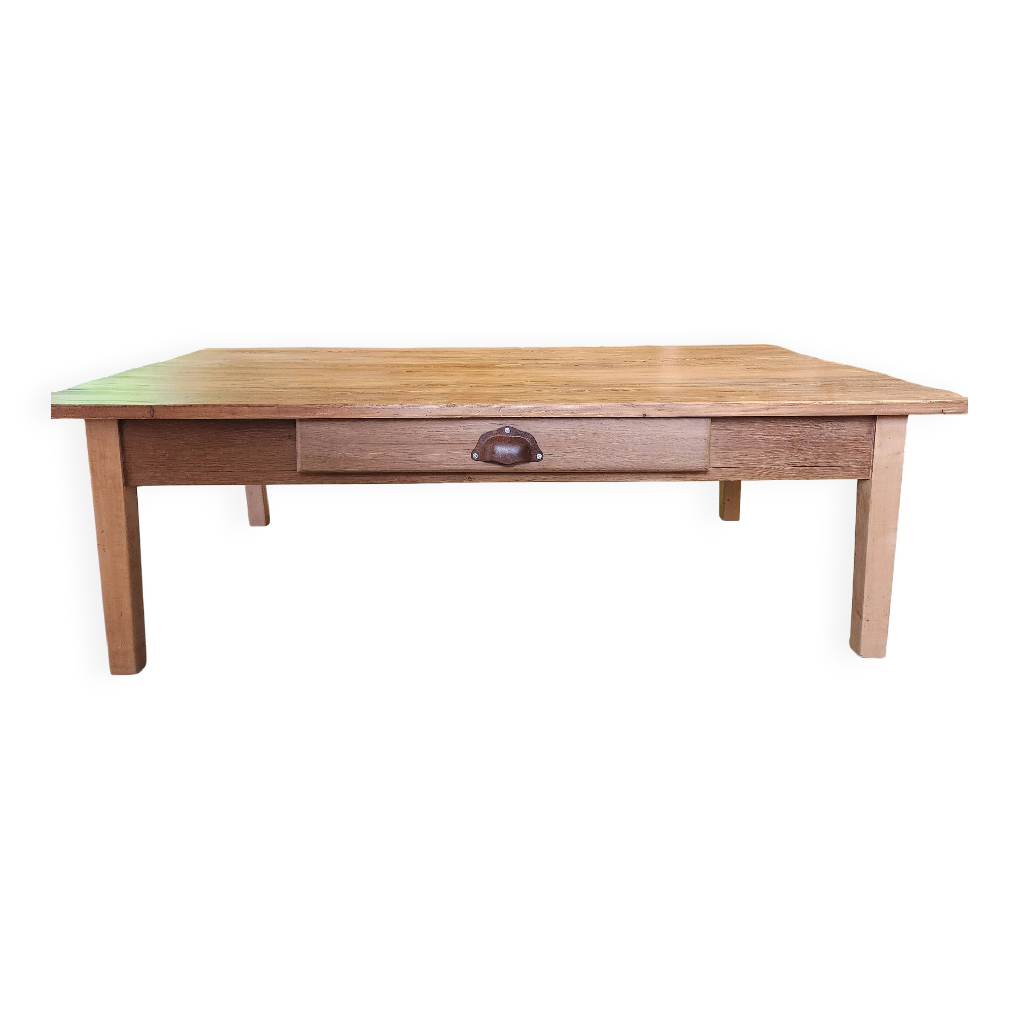 Table basse de ferme