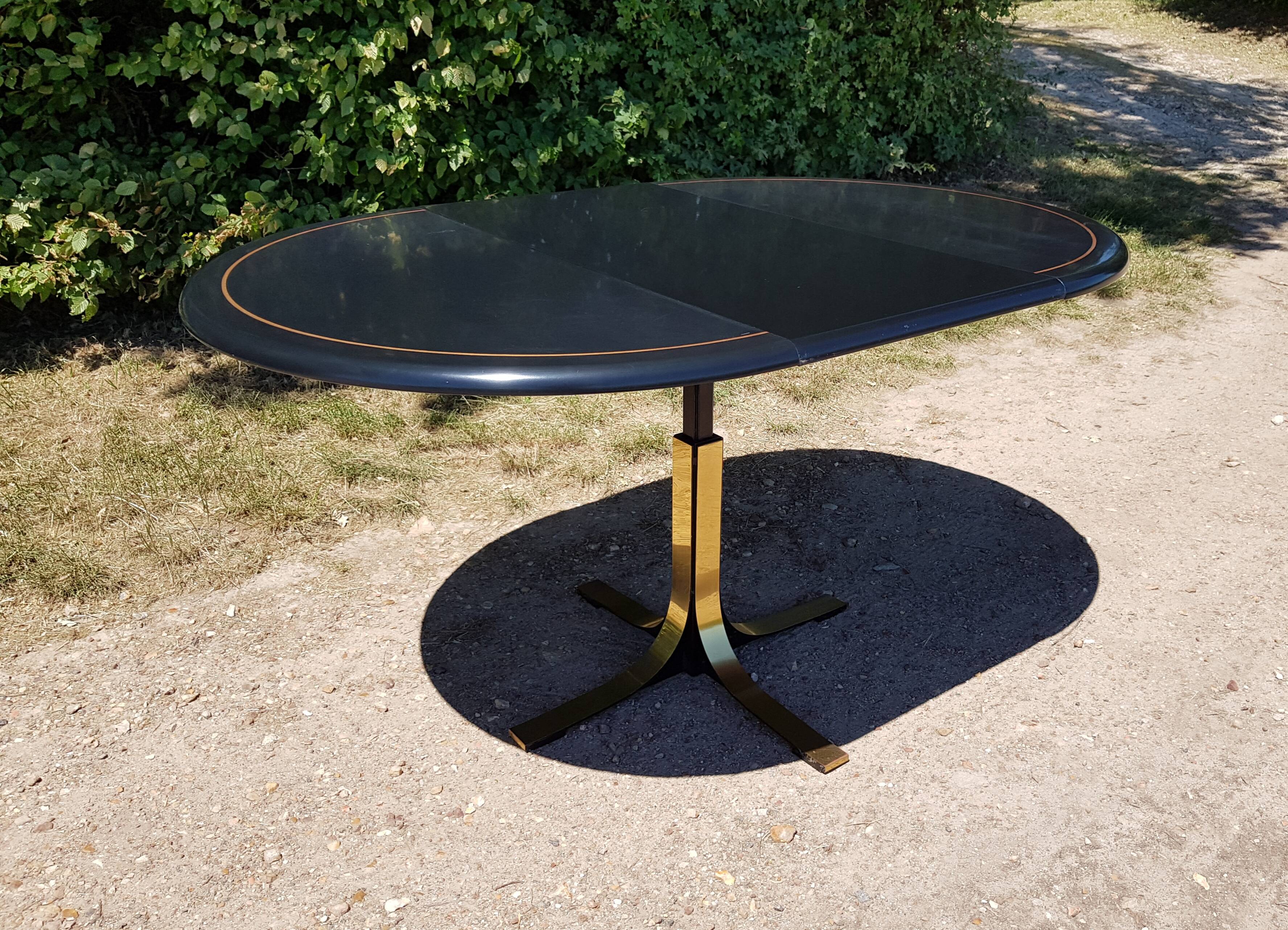 Osvaldo Borsani coffee table