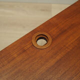 Panneau bas en teck, design danois, années 1970, production: Danemark