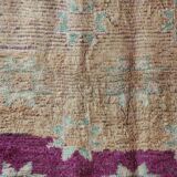 Moroccan vintage carpet - 212 x 307 cm