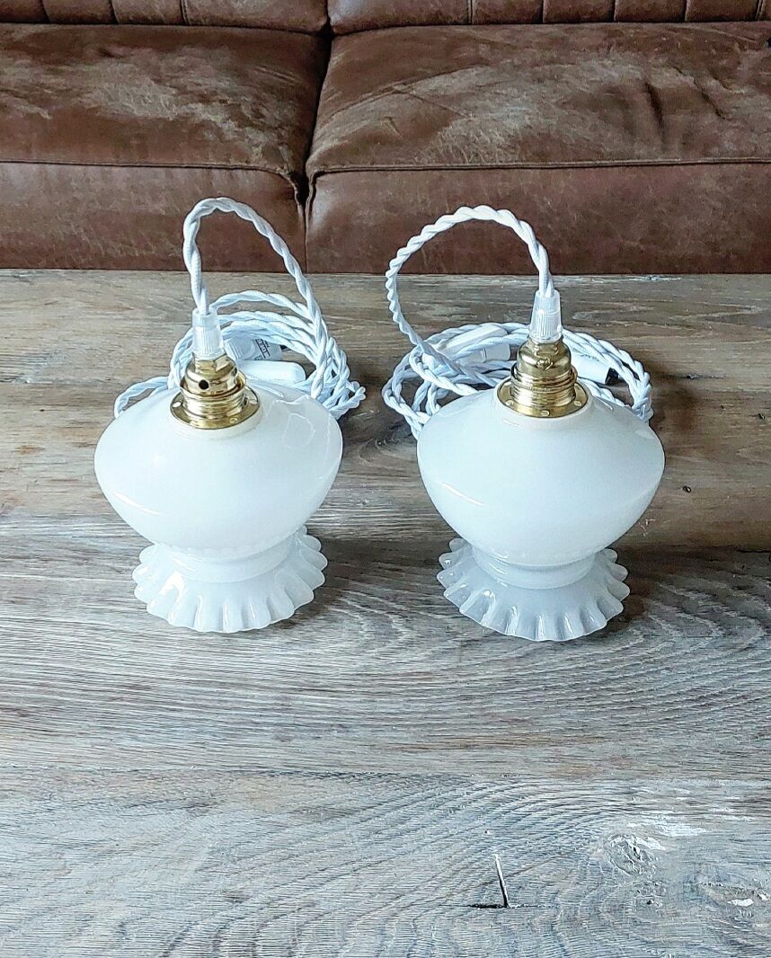 Baladeuse opaline vintage