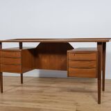 Mid-Century Freestanding Teak Desk by Peter Løvig Nielsen, 1960s