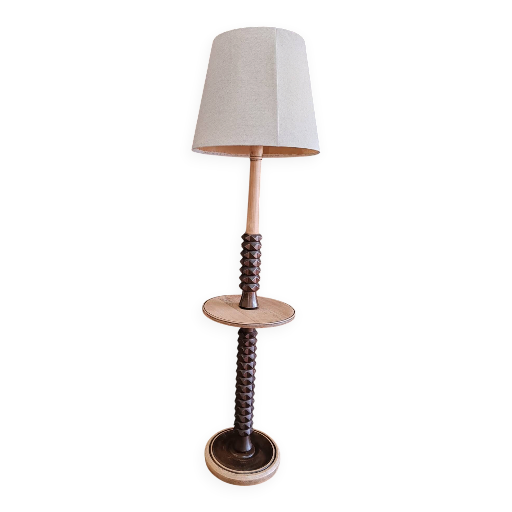 Floor lamp