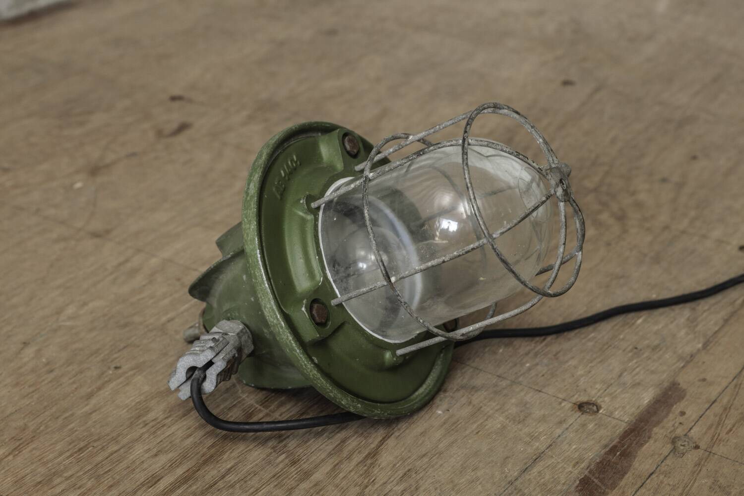 Lampe de bateau verte industriel rare unique