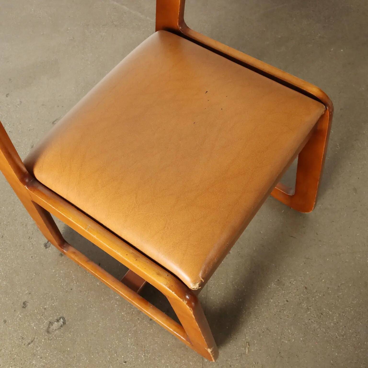 Chaises vintage par Mario Sabot années 1970 en bois de hêtre peint et tissu