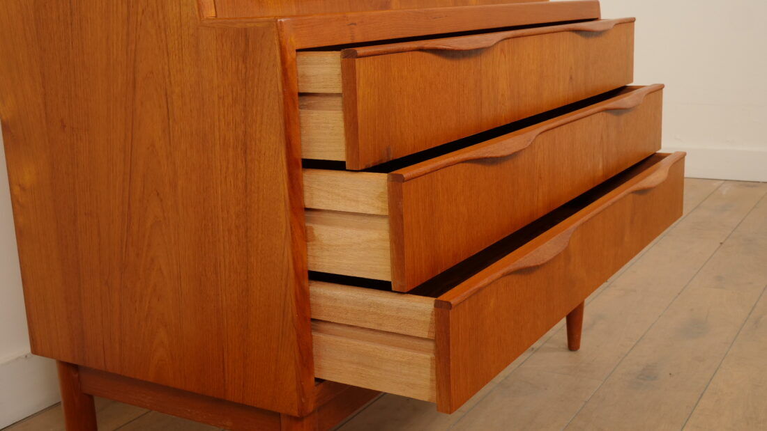 Vintage writing desk | Erling Torvits | Teak | 104 cm