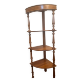 Corner shelf