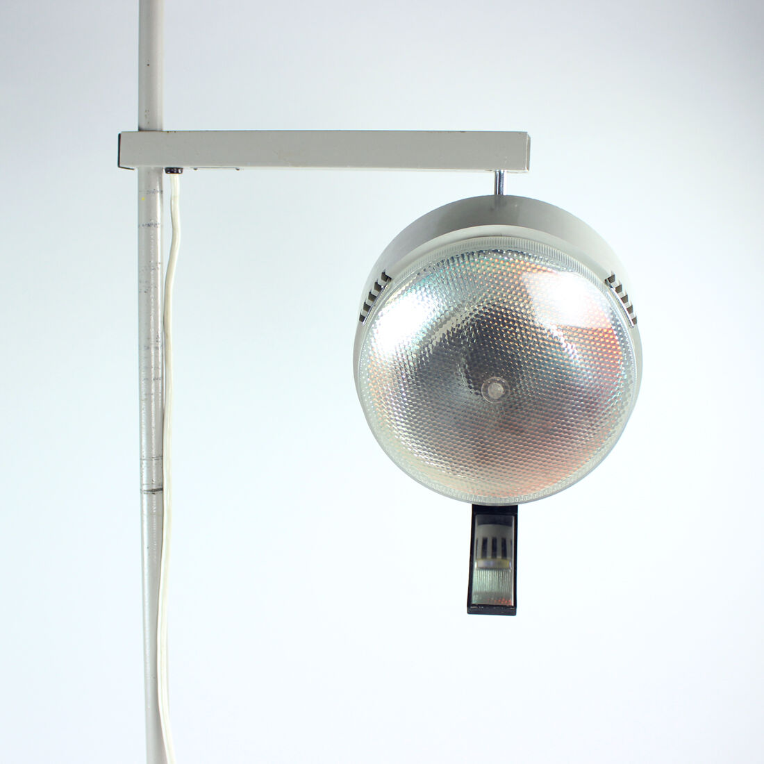 Lampadaire en métal, Tchécoslovaquie des années 1950