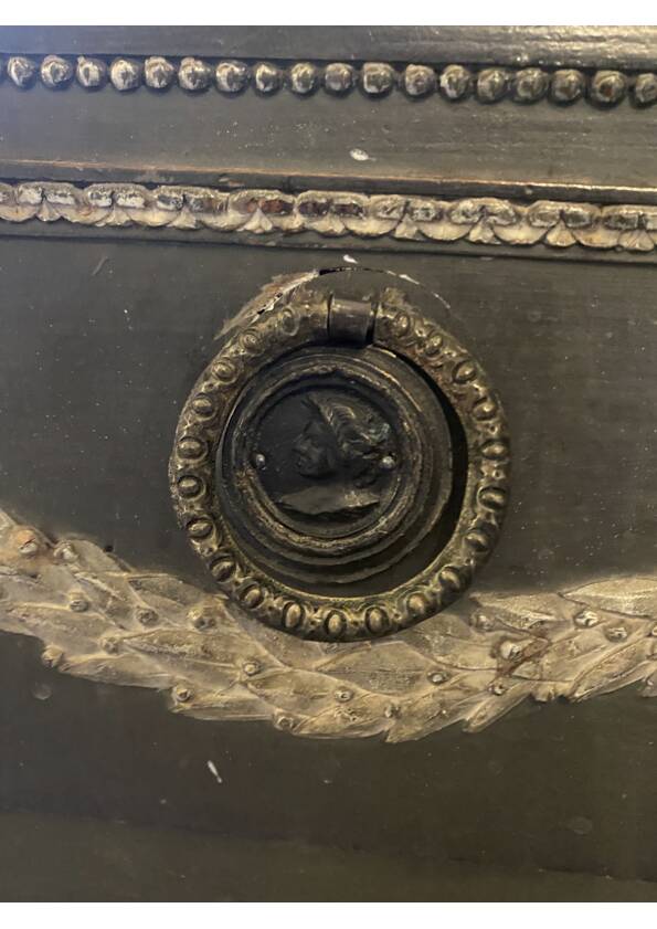 18th century chest of drawers