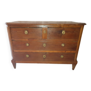 Oak chest of drawers