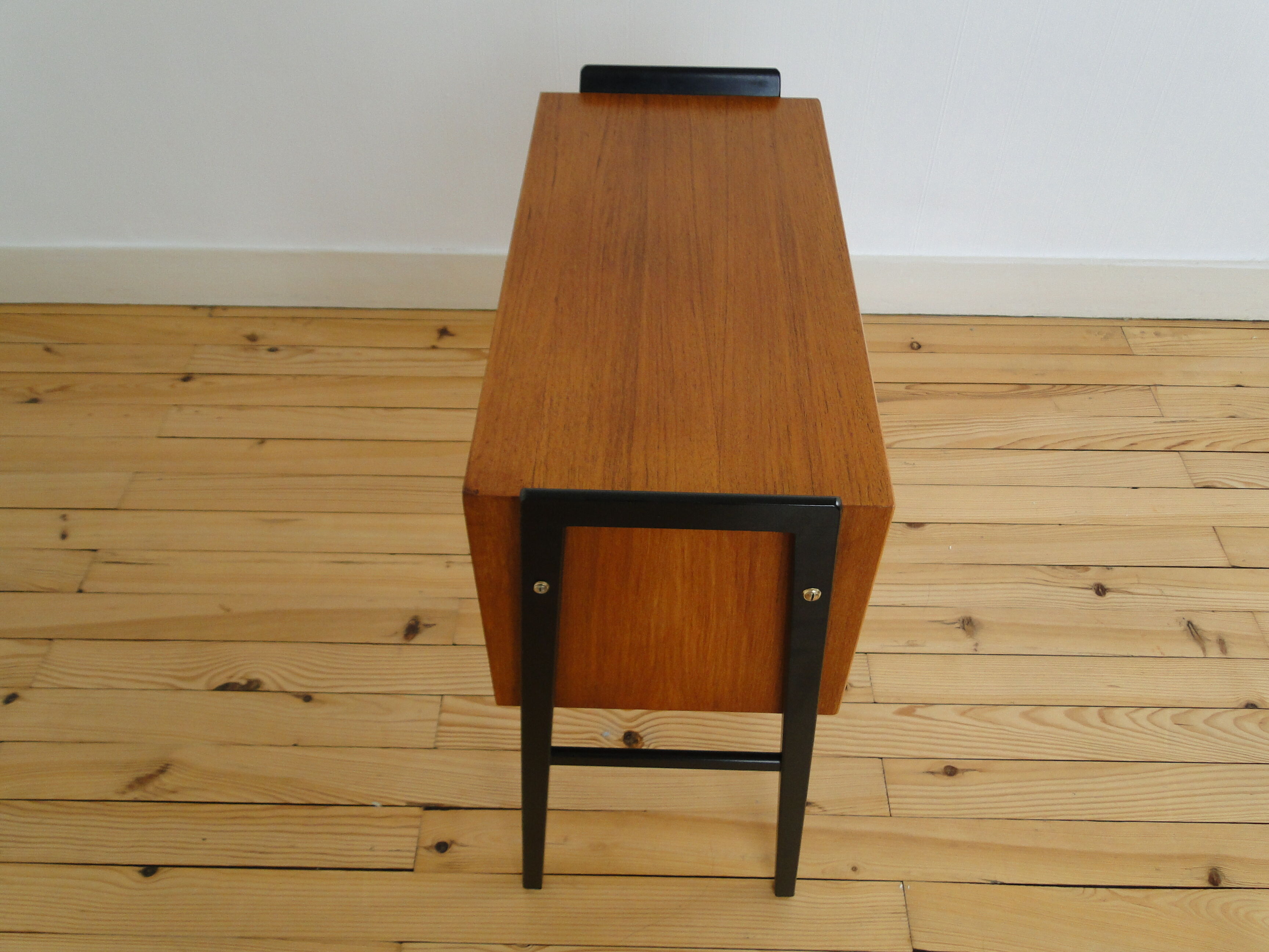 Chest of drawers scandinavian entrance furniture in mid century teak