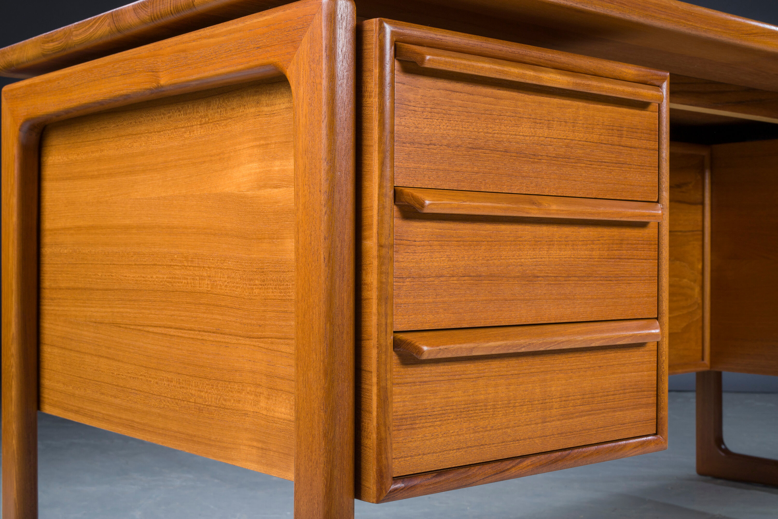 Mid-Century Desk in Teak from GV Møbler, 1960s
