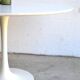 Table « tulipe » par Maurice Burke pour Arkana
