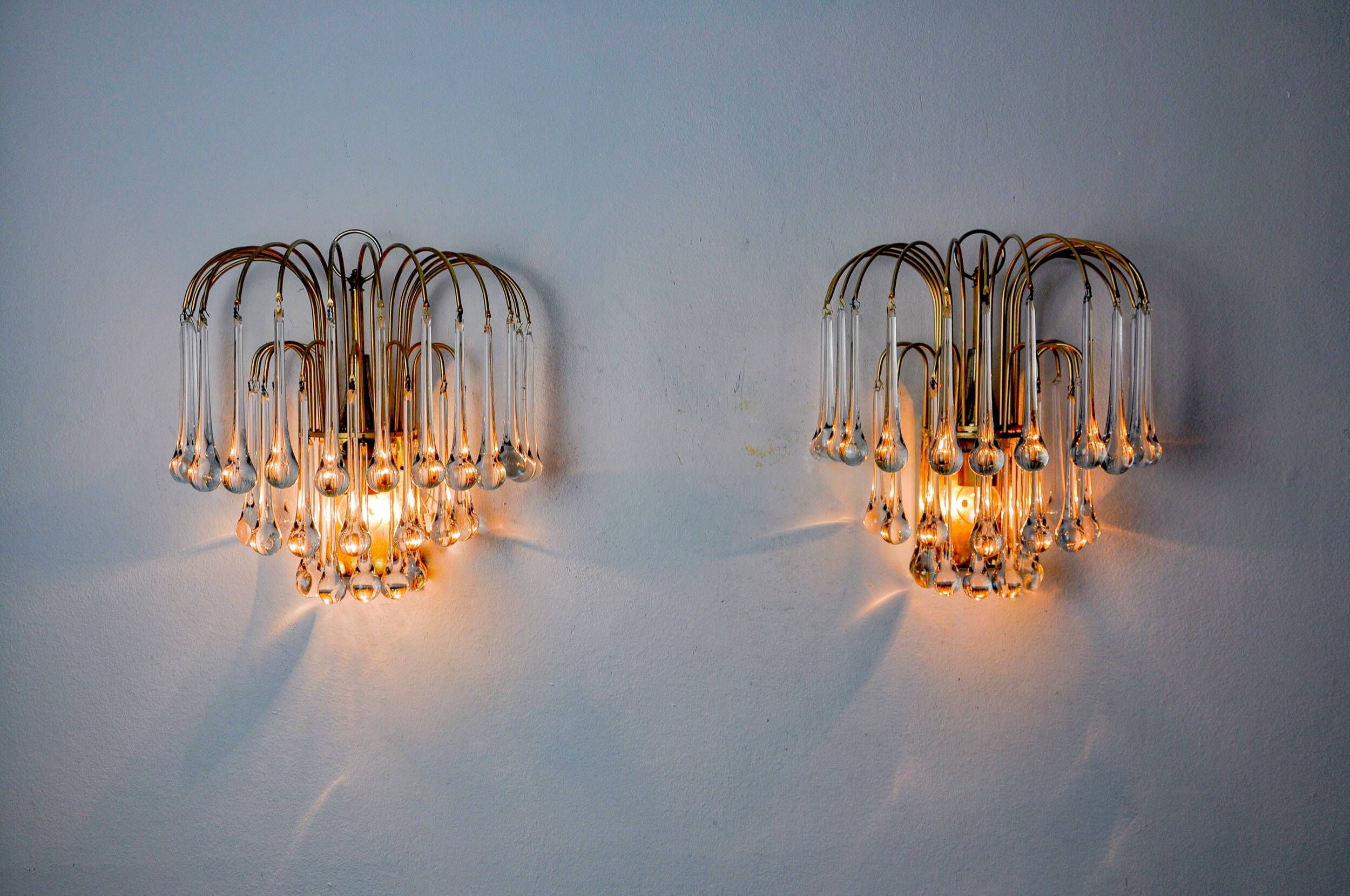 Pair of Venini "drops" wall lights, 3 levels, murano glass, Italy, 1970