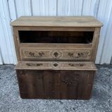 Louis XV chest of drawers in solid oak, late 18th century – Loire Valley
