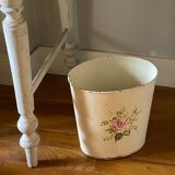 Wastepaper basket