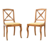 Pair of back chairs with braces
