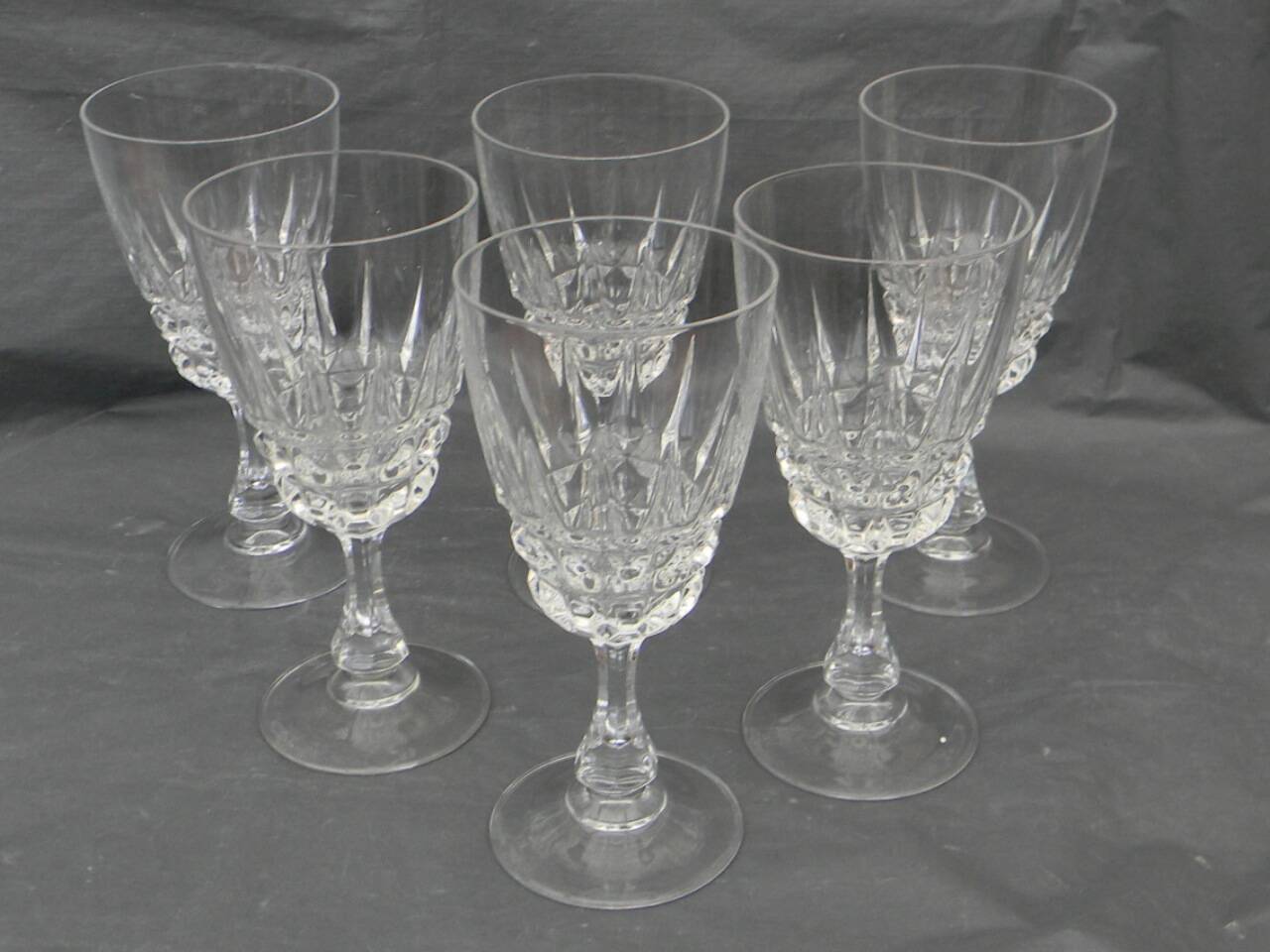 Lot de 6 verres à eau en cristal d'arques. modèle pompadour.