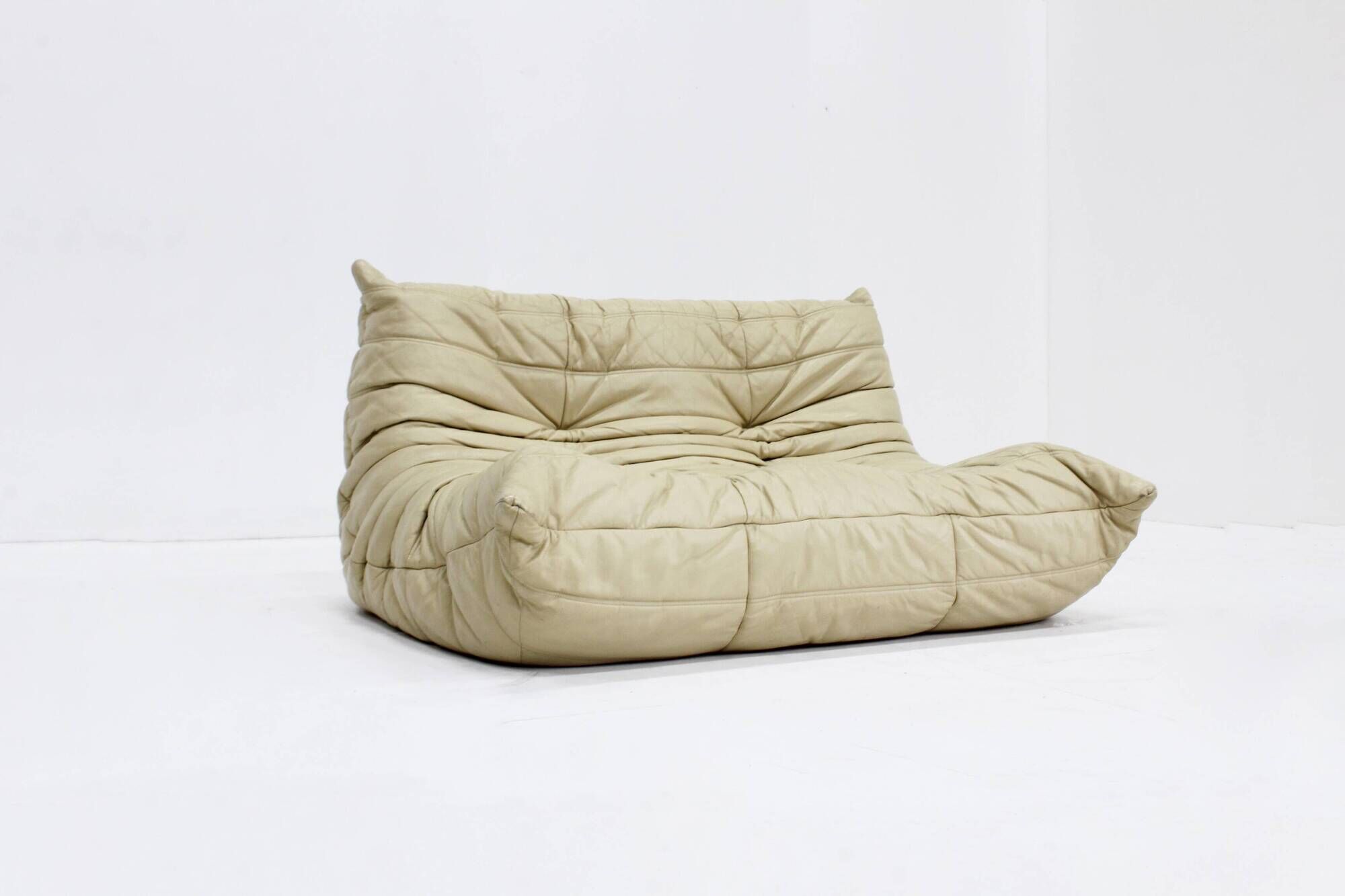 Vintage Togo Ligne Roset 2 seater sofa in leather by Michel Ducaroy