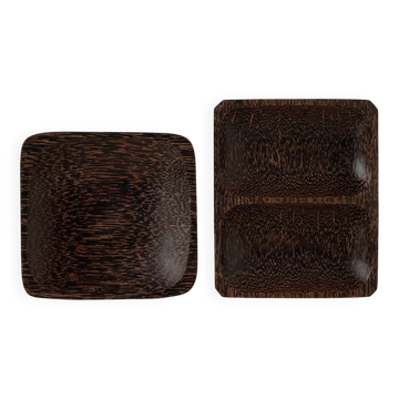 Lot de deux petits plateaux ou vide-poches de style Art Déco en palmier