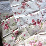 4 serviettes de table Fleurs Pois romantique