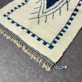 Tapis marocain blanc 250cmx150cm et plus