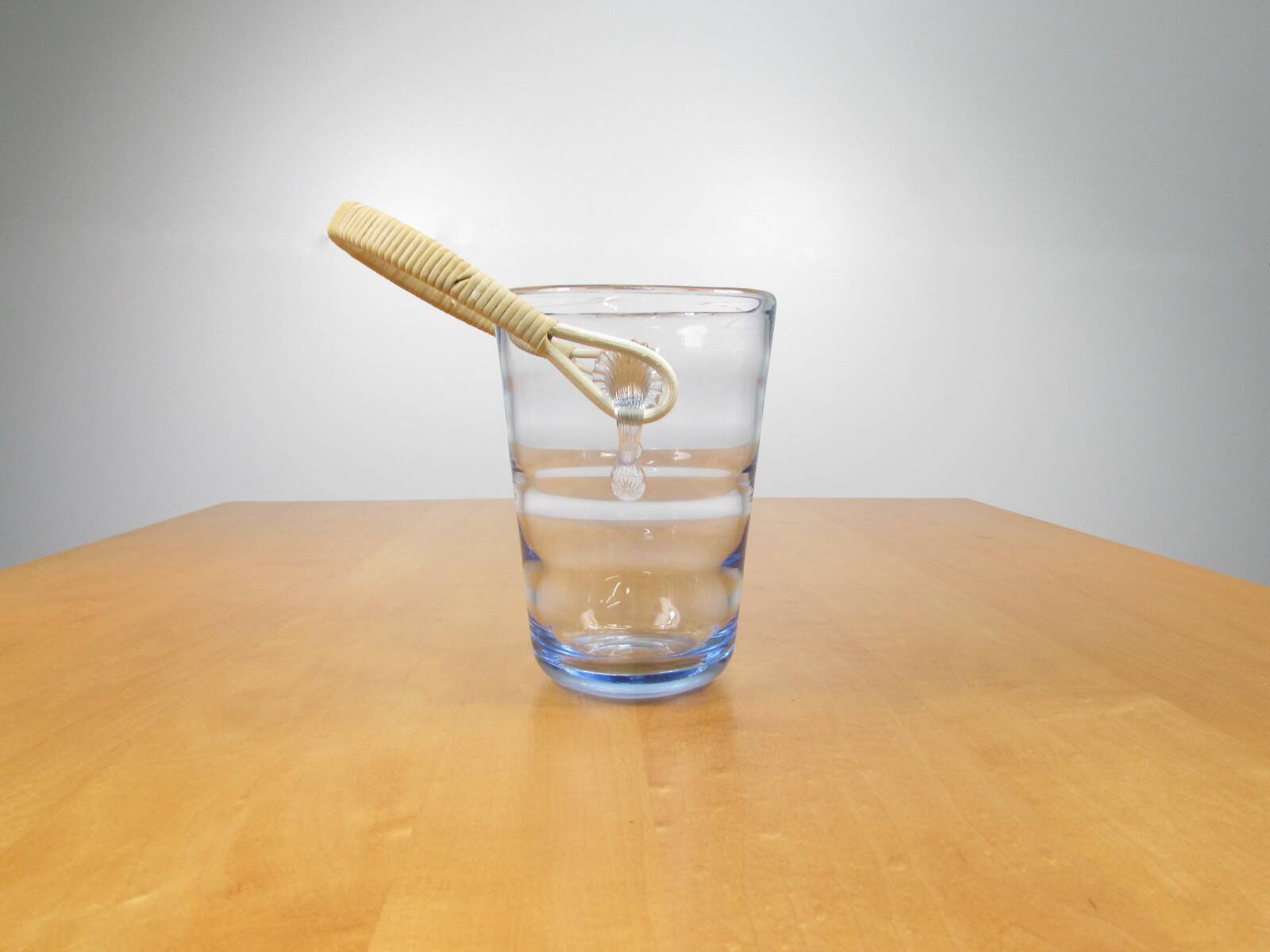 Seau à glace - Rotin et verre ondulé - Années 60
