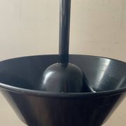 Cendrier sur pied Achille Castiglioni pour Zanotta années 70