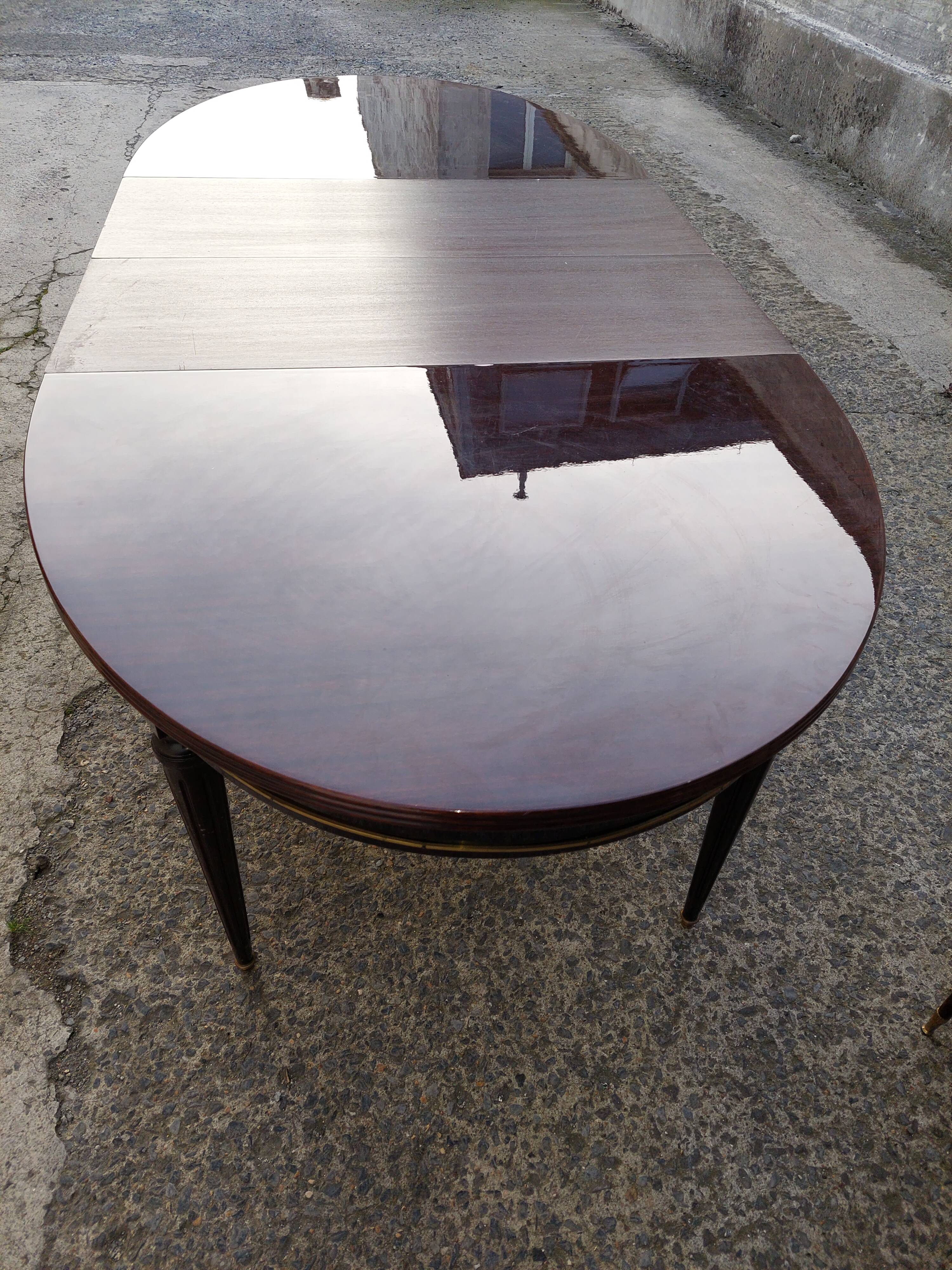 Lot oval table and 6 vintage chairs used