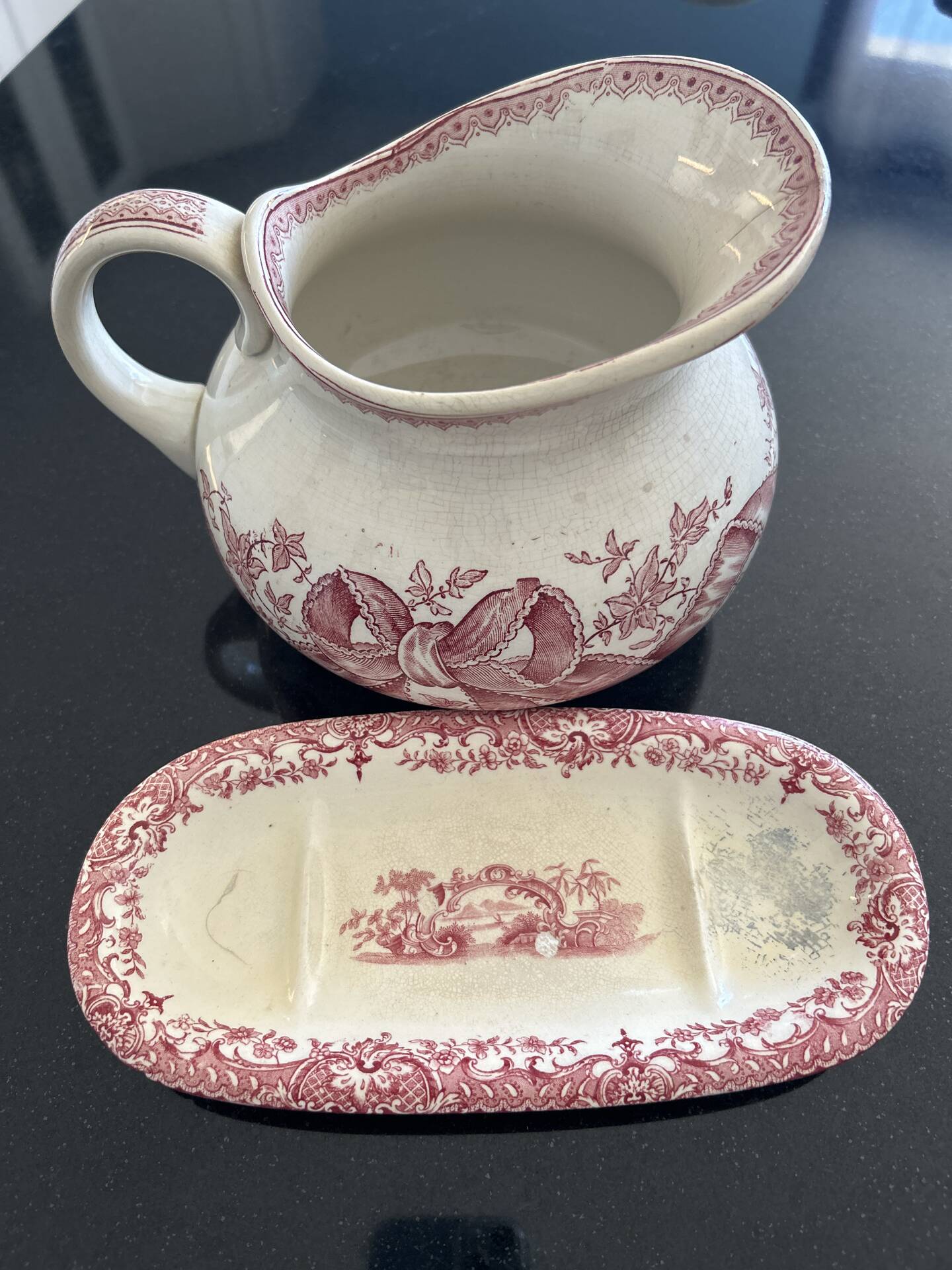 Antique Broc Sarreguemines U&Cie "Rosette" + matching piece – around 1910