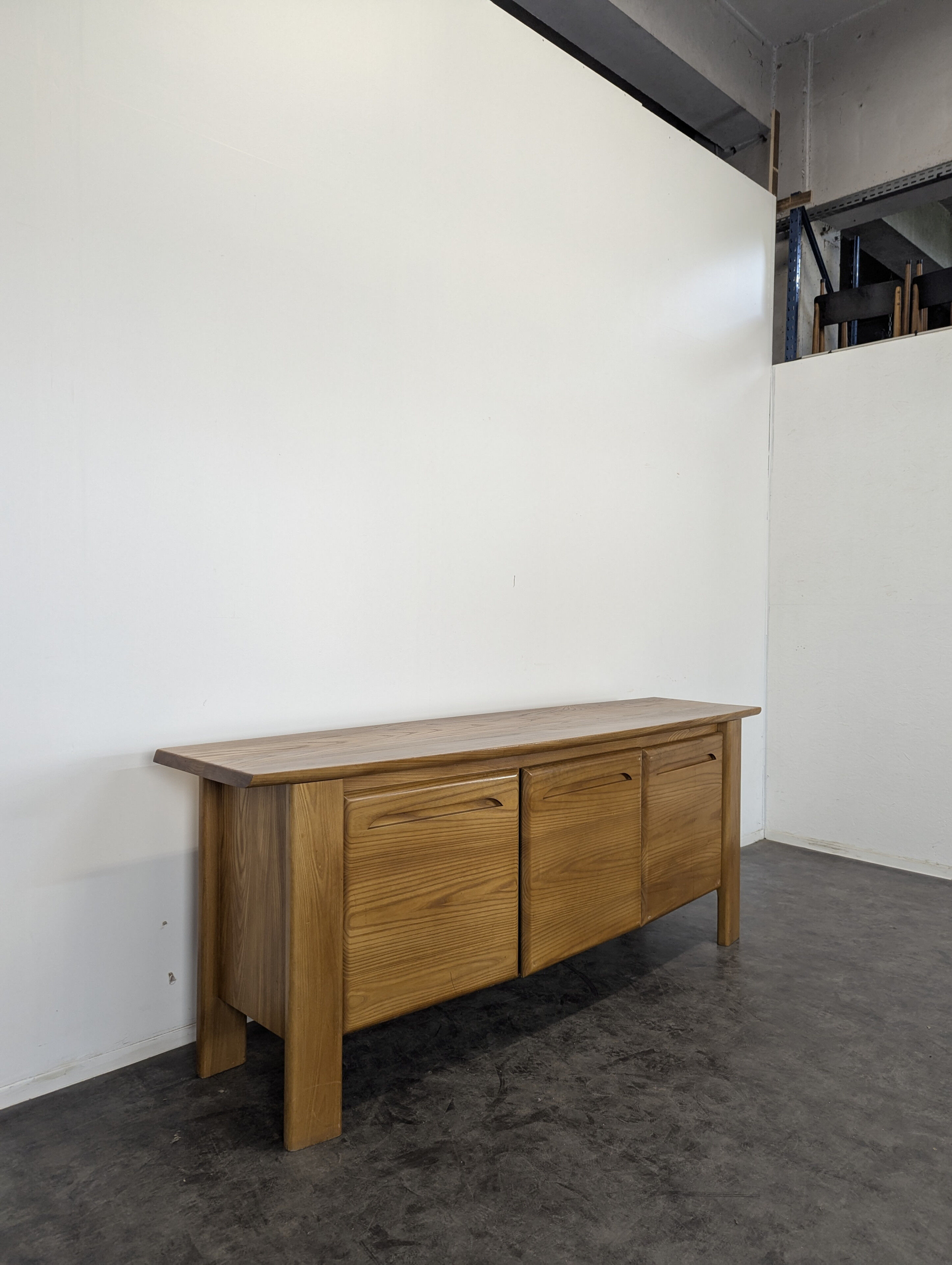 Enfilade in solid elm