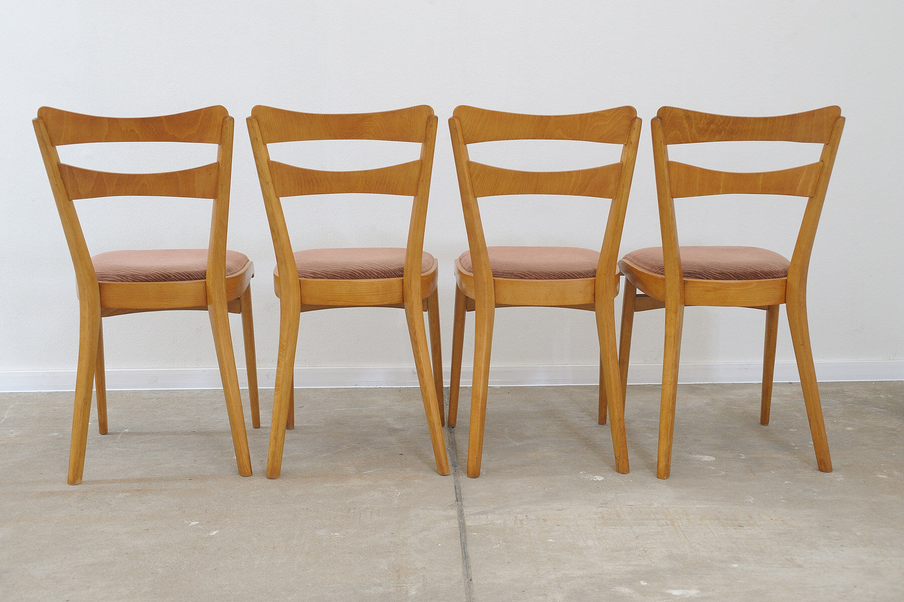 Chaises de salle à manger Mid century by Tatra nabytok, Set de 4