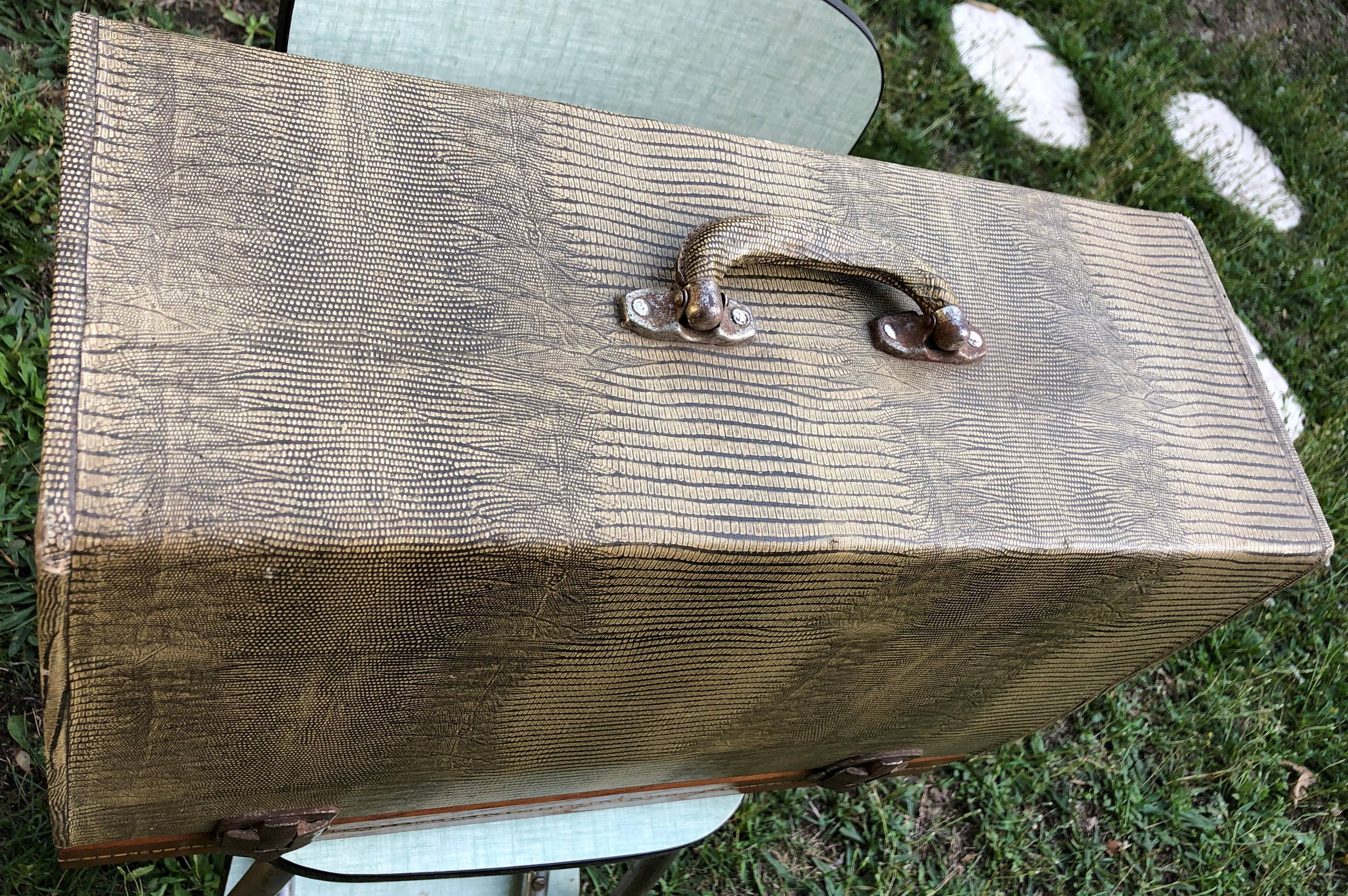 Haid & Neu Sewing Machine Model LZ 1930