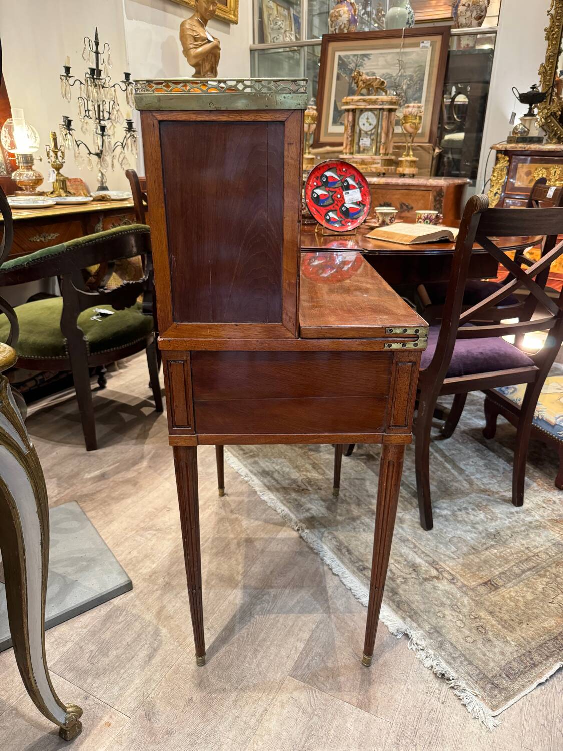 Bonheur du jour Louis XVI