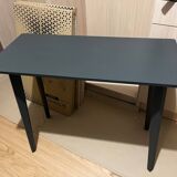 Modern solid wood desk